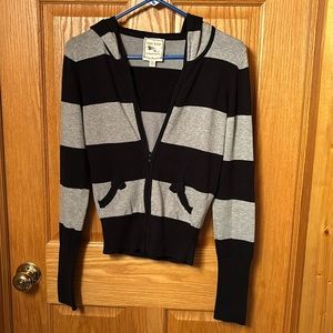 Juniors Pink Rose hooded sweater size M black & grey